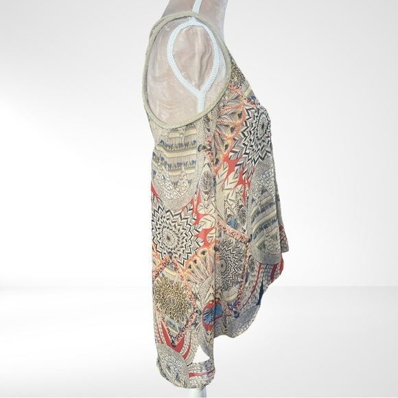 DOE & RAE Flowy Boho Feather Print Top with Rope and lace detailing EUC … - Picture 7 of 10